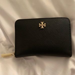 LIKE NEW TORY BURCH MINI WALLET/COIN PURSE